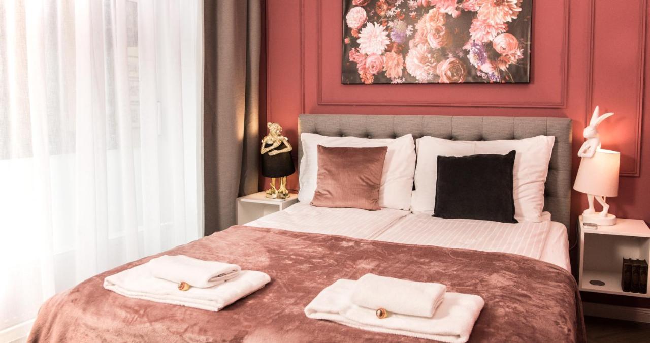 Vienna Hideaways - Nikolai Homes Bagian luar foto