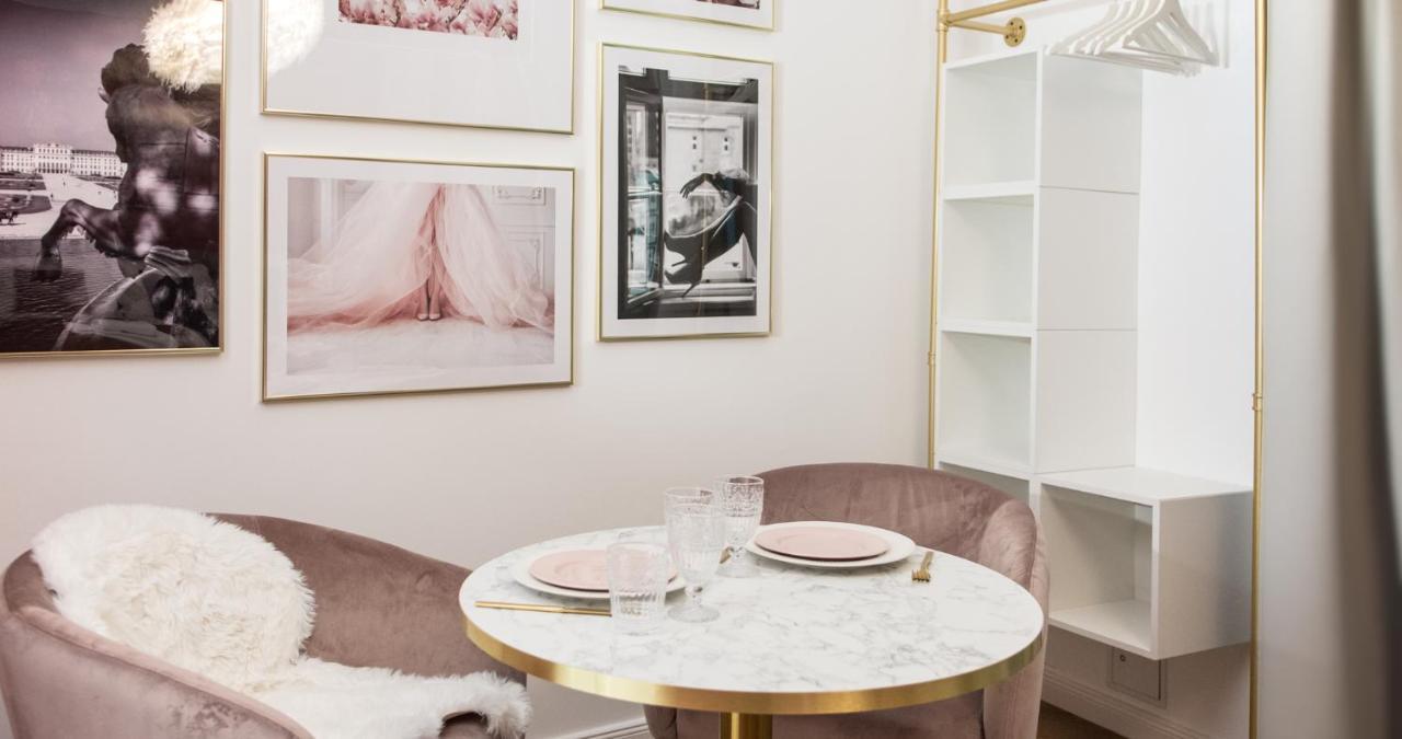 Vienna Hideaways - Nikolai Homes Bagian luar foto